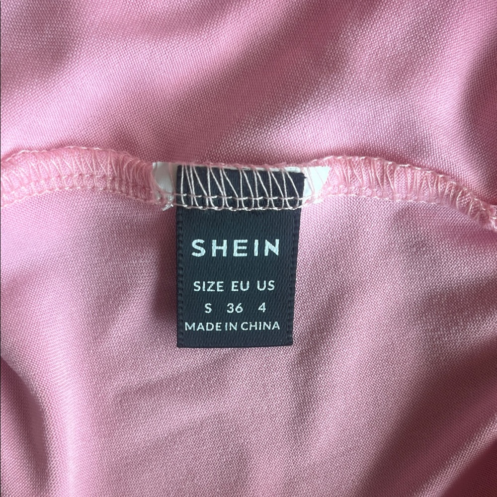Pink Ruched Crop Top - Picture 4 of 4